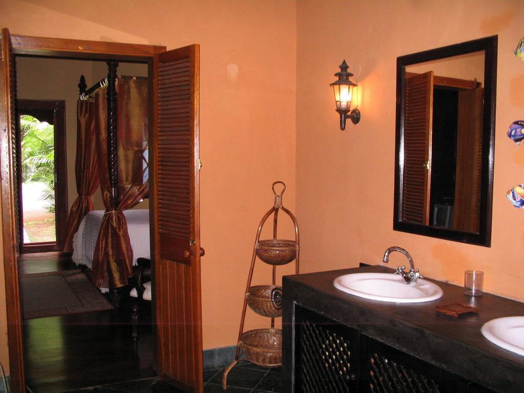 Le Jardin De Beau Vallon Mahebourg Phòng bức ảnh